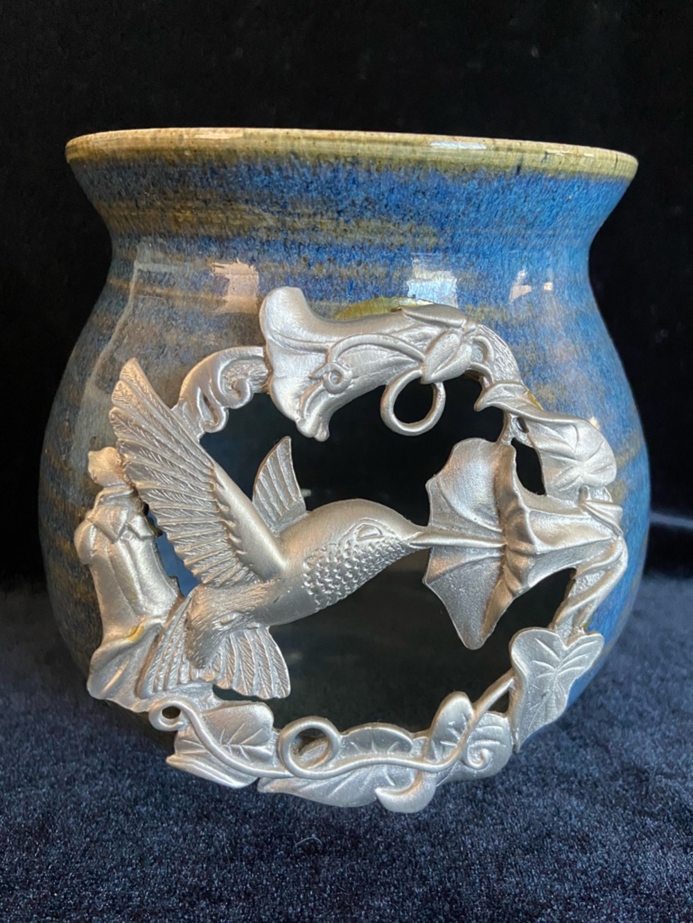 🩵 Studio Pottery Hand Thrown Hummingbird Plaque Candle Holder Artist Signed - Picture 2 of 9